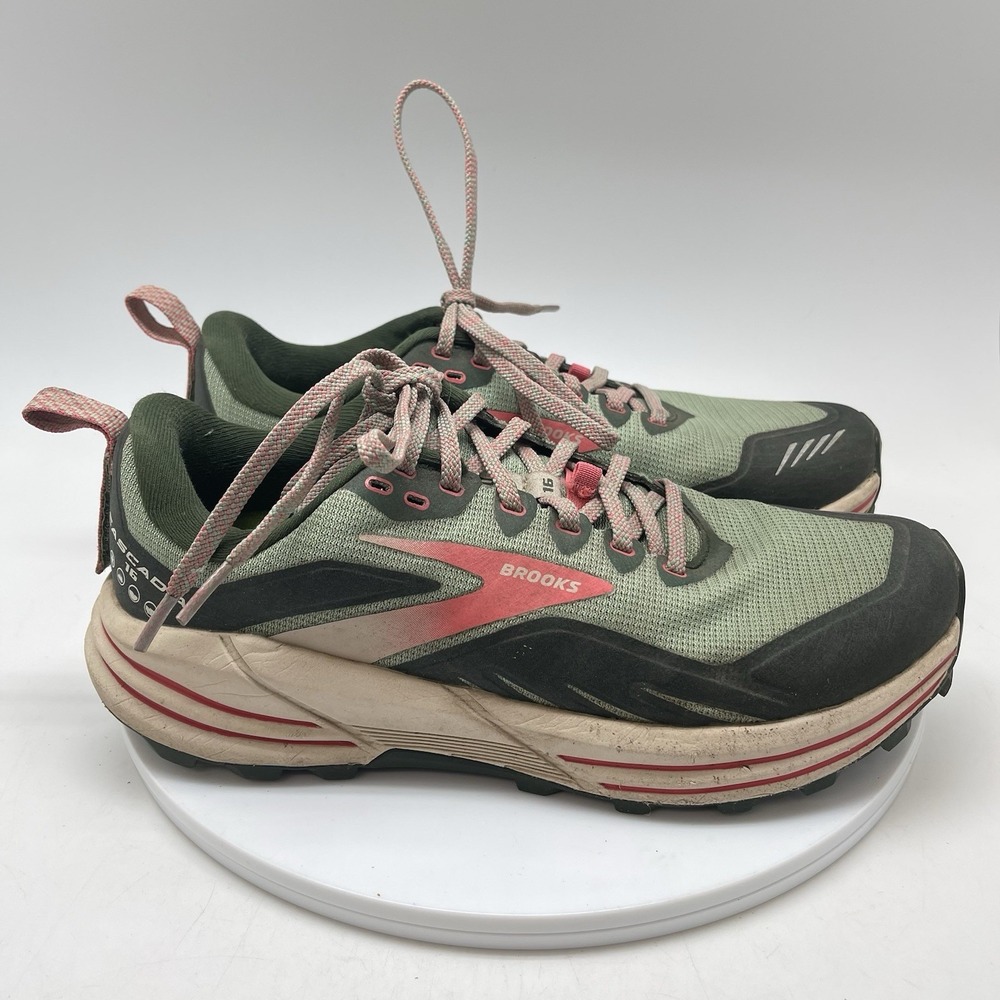 Brooks Sneakers Womens 9 Cascadia 16 1203631B394 Green Trail Hiking Shoes